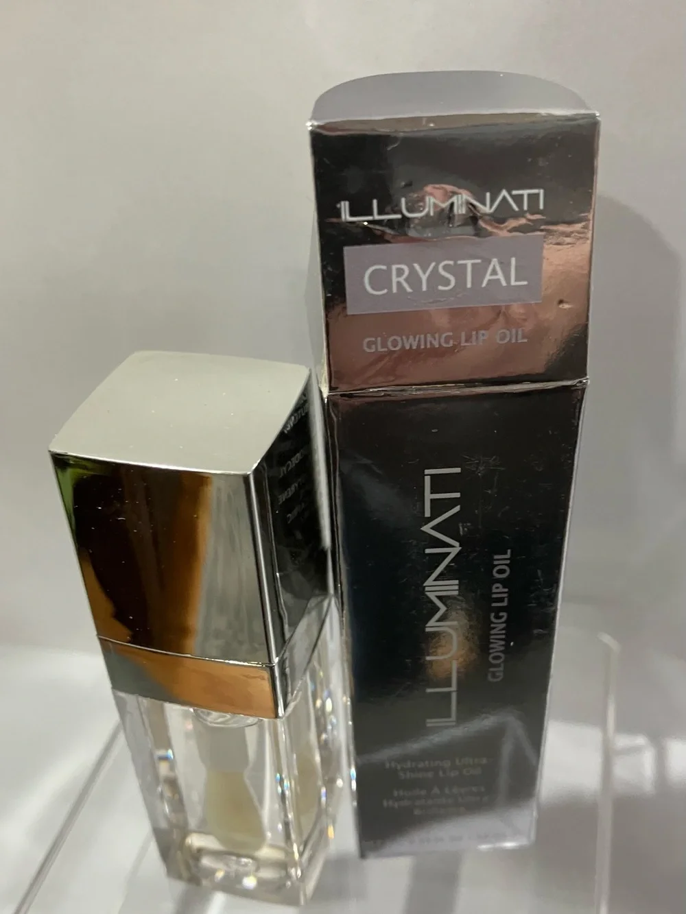 Illuminati crystal glowing